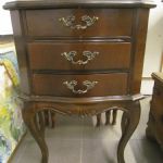 665 1228 CHEST OF DRAWERS